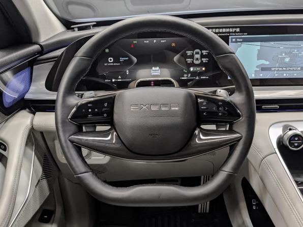 Exeed RX с пробегом 2023 года, цена 2 780 000 рублей, 56888 км, внедорожник, Автокод Объявления