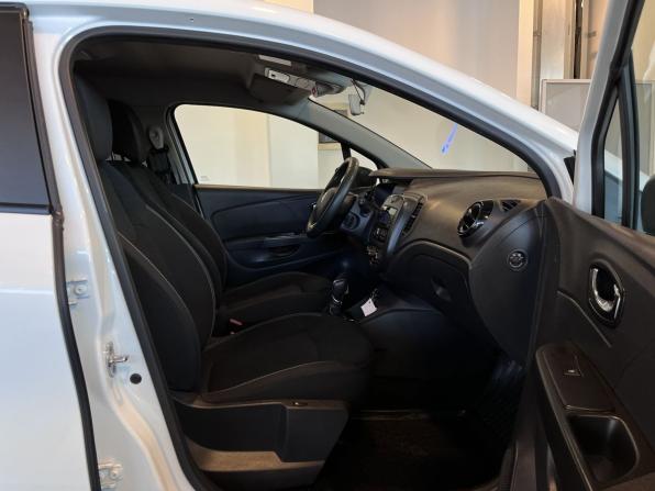 Renault Kaptur I с пробегом 2018 года, цена 1 550 000 рублей, 92641 км, внедорожник, Автокод Объявления