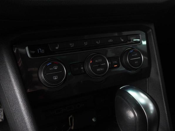 Volkswagen Tiguan II с пробегом 2019 года, цена 2 489 000 рублей, 78128 км, внедорожник, Автокод Объявления