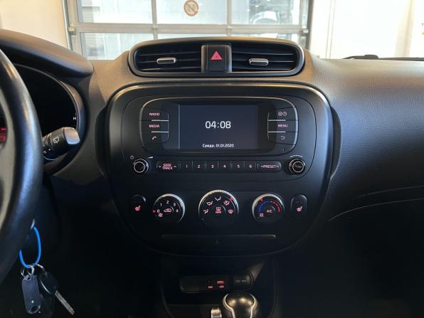 Kia Soul II Рестайлинг с пробегом 2018 года, цена 1 450 000 рублей, 81643 км, хэтчбек, Автокод Объявления