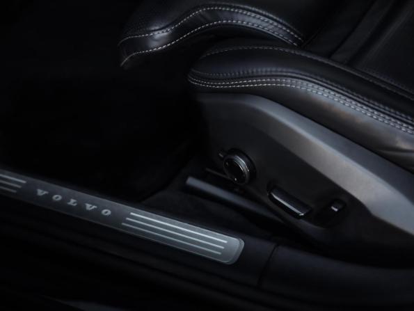 Volvo S90 II Рестайлинг с пробегом 2021 года, цена 3 044 000 рублей, 129256 км, седан, Автокод Объявления