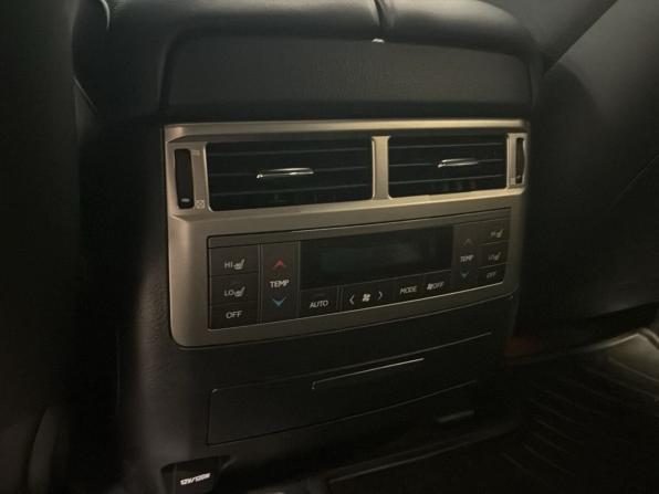Lexus LX III Рестайлинг с пробегом 2015 года, цена 6 620 000 рублей, 83113 км, внедорожник, Автокод Объявления