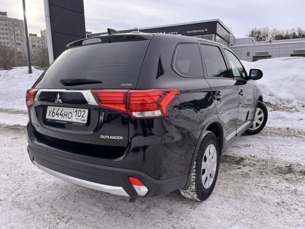 Mitsubishi Outlander III Рестайлинг 3 с пробегом 2018 года, цена 1 910 000 рублей, 85500 км, внедорожник, Автокод Объявления