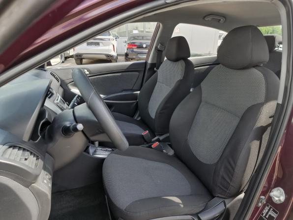 Hyundai Solaris I с пробегом 2012 года, цена 599 000 рублей, 281376 км, седан, Автокод Объявления