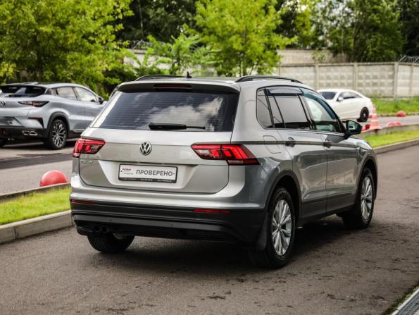 Volkswagen Tiguan II с пробегом 2019 года, цена 2 049 000 рублей, 120018 км, внедорожник, Автокод Объявления