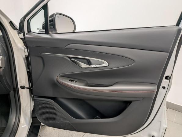 Changan UNI-T I с пробегом 2024 года, цена 2 445 000 рублей, 11724 км, внедорожник, Автокод Объявления