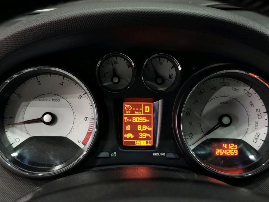 Peugeot 308 I Ставрополь  - изображение 12