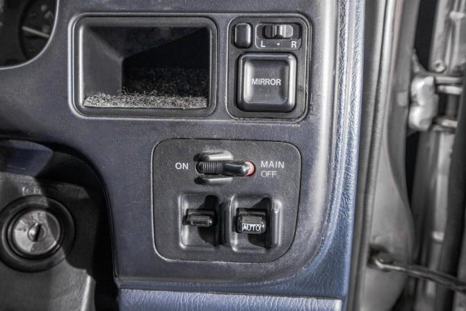 Honda Stepwgn I Рестайлинг с пробегом 2001 года, цена 679 000 рублей, 644000 км, минивэн, Автокод Объявления