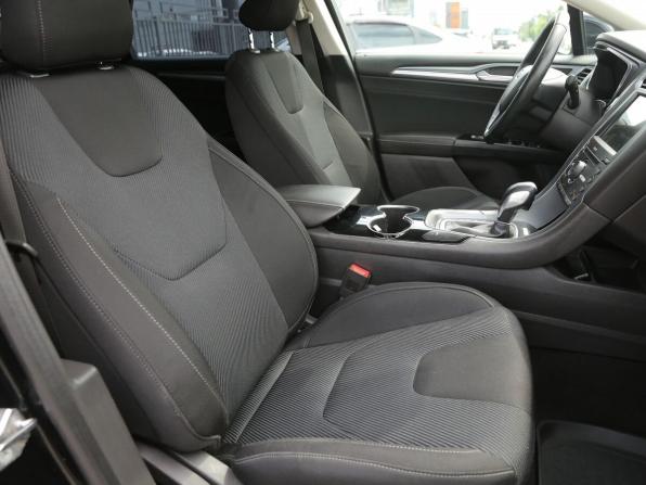 Ford Mondeo V с пробегом 2017 года, цена 1 528 000 рублей, 170500 км, седан, Автокод Объявления
