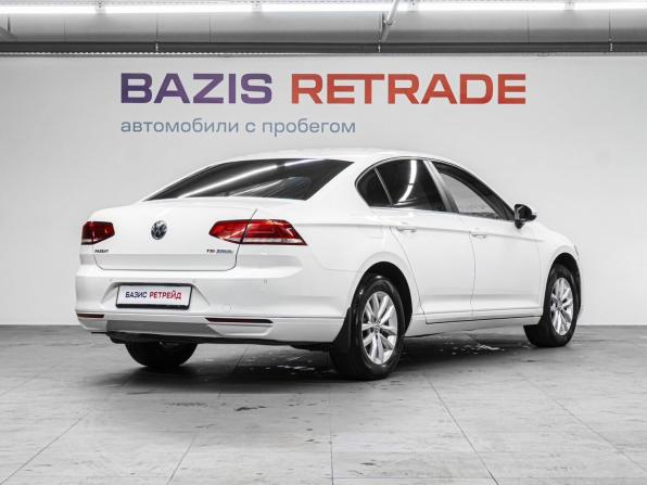 Volkswagen Passat B8 с пробегом 2016 года, цена 1 775 000 рублей, 172802 км, седан, Автокод Объявления