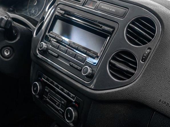 Volkswagen Tiguan I Рестайлинг с пробегом 2013 года, цена 1 299 900 рублей, 179000 км, внедорожник, Автокод Объявления