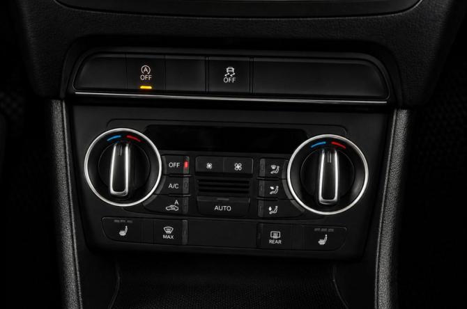 Audi Q3 I (8U) Рестайлинг с пробегом 2015 года, цена 2 129 000 рублей, 158000 км, внедорожник, Автокод Объявления