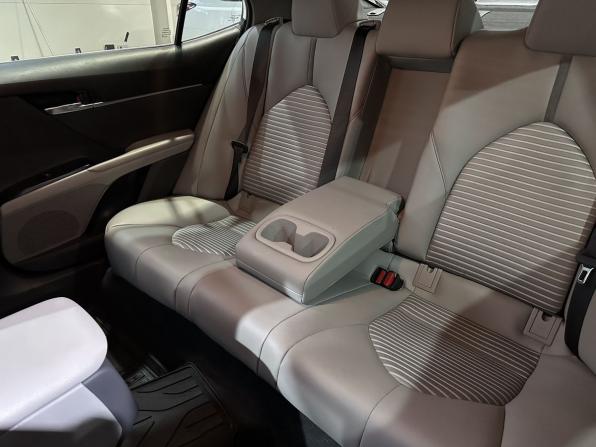 Toyota Camry VIII (XV70) Рестайлинг с пробегом 2020 года, цена 2 889 900 рублей, 50000 км, седан, Автокод Объявления
