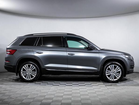 Skoda Kodiaq I с пробегом 2018 года, цена 2 880 000 рублей, 110750 км, внедорожник, Автокод Объявления