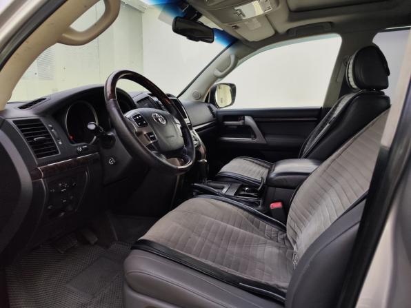 Toyota Land Cruiser 200 Series с пробегом 2007 года, цена 2 500 000 рублей, 546124 км, внедорожник, Автокод Объявления