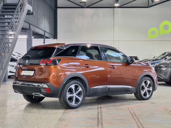 Peugeot 3008 II с пробегом 2018 года, цена 1 549 000 рублей, 139634 км, внедорожник, Автокод Объявления