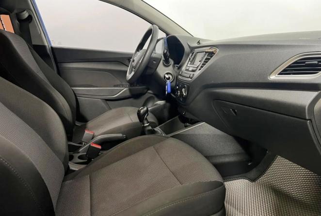Hyundai Solaris II с пробегом 2019 года, цена 1 315 000 рублей, 104229 км, седан, Автокод Объявления