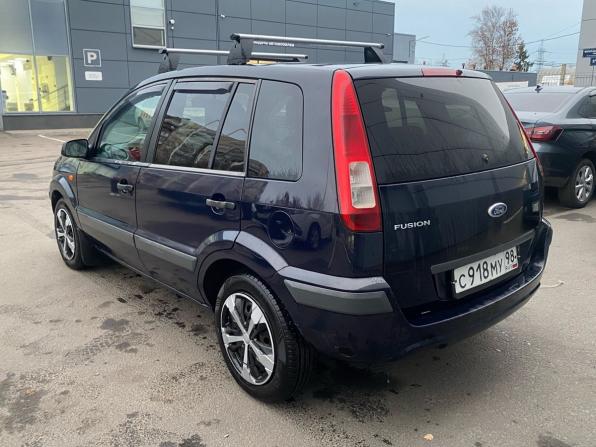 Ford Fusion I Рестайлинг с пробегом 2007 года, цена 399 000 рублей, 240000 км, хэтчбек, Автокод Объявления