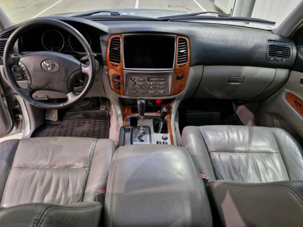 Toyota Land Cruiser 100 Series Рестайлинг 2 с пробегом 2006 года, цена 3 090 000 рублей, 127000 км, внедорожник, Автокод Объявления