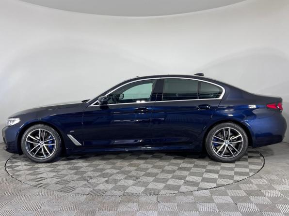 BMW 5 серии VII (G30/G31/G38) Рестайлинг с пробегом 2022 года, цена 4 999 000 рублей, 51744 км, седан, Автокод Объявления
