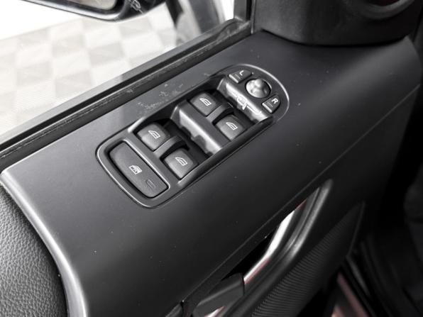 Land Rover Freelander II Рестайлинг 2 с пробегом 2012 года, цена 1 250 000 рублей, 235000 км, внедорожник, Автокод Объявления