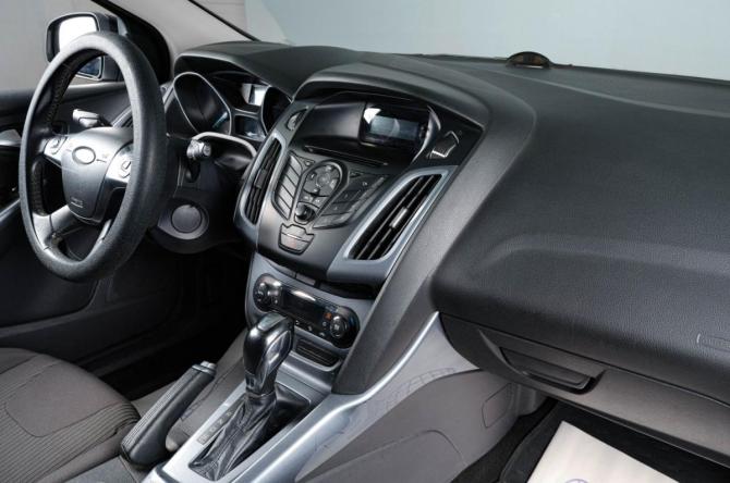 Ford Focus III с пробегом 2013 года, цена 999 000 рублей, 188173 км, хэтчбек, Автокод Объявления