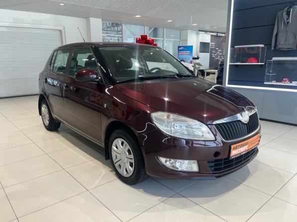 Skoda Fabia II Рестайлинг с пробегом 2010 года, цена 549 000 рублей, 176744 км, хэтчбек, Автокод Объявления