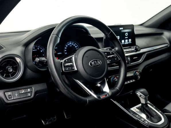 Kia Cerato IV с пробегом 2020 года, цена 2 219 900 рублей, 107876 км, седан, Автокод Объявления