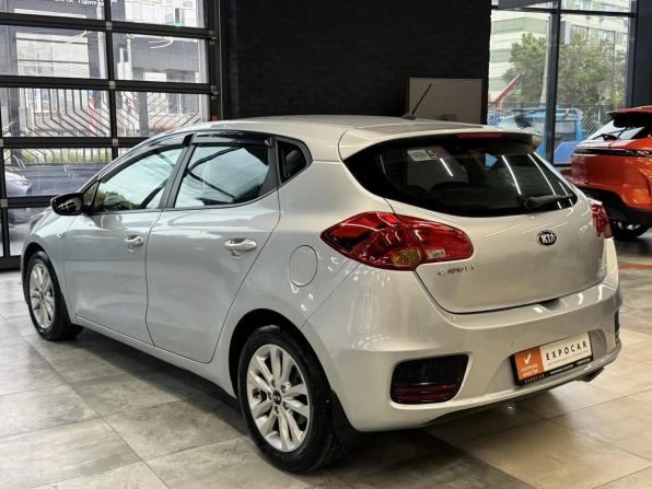 Kia Ceed II Рестайлинг с пробегом 2015 года, цена 1 120 000 рублей, 117774 км, хэтчбек, Автокод Объявления