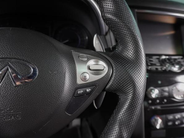 Infiniti QX70 с пробегом 2014 года, цена 1 899 000 рублей, 132174 км, внедорожник, Автокод Объявления