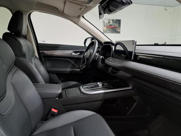 Haval Jolion I Рестайлинг с пробегом 2025 года, цена 2 359 000 рублей, 44891 км, внедорожник, Автокод Объявления