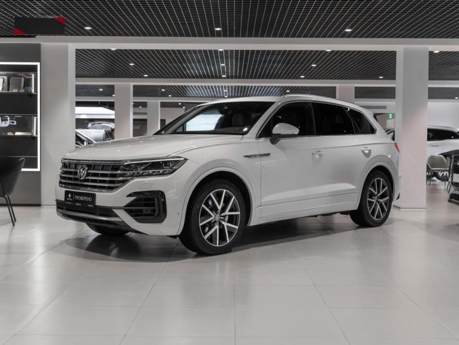 Volkswagen Touareg III Москва  - изображение 1