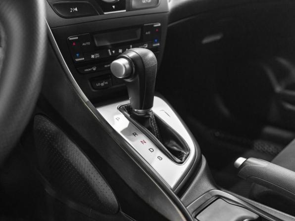 Honda Civic IX с пробегом 2012 года, цена 1 210 000 рублей, 199273 км, хэтчбек, Автокод Объявления