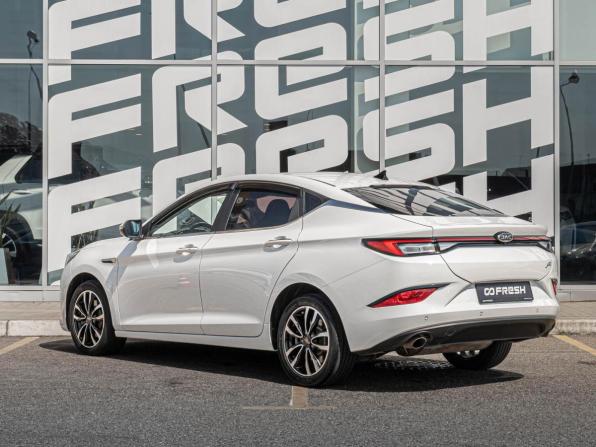 JAC J7 I с пробегом 2023 года, цена 1 187 000 рублей, 99423 км, лифтбек, Автокод Объявления