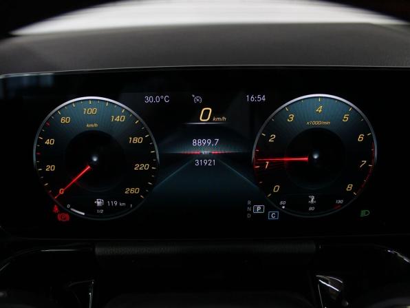 Mercedes-Benz GLA II (H247) с пробегом 2021 года, цена 3 499 000 рублей, 31544 км, внедорожник, Автокод Объявления