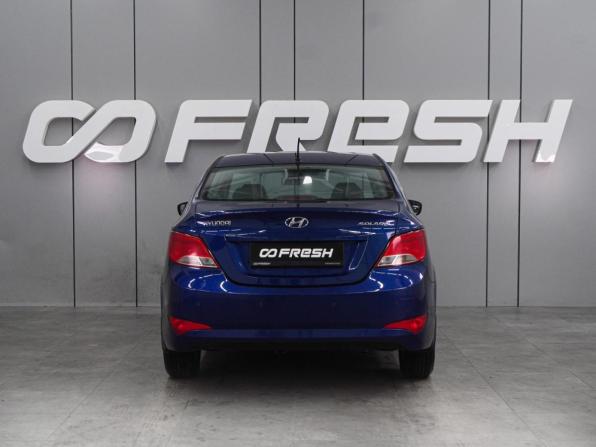 Hyundai Solaris I Рестайлинг с пробегом 2015 года, цена 1 070 000 рублей, 117123 км, седан, Автокод Объявления