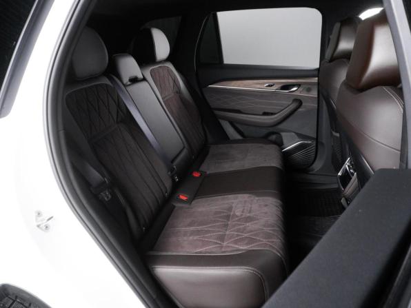 Geely Monjaro I Рестайлинг 2 (China Market) с пробегом 2025 года, цена 3 790 000 рублей, 40100 км, внедорожник, Автокод Объявления