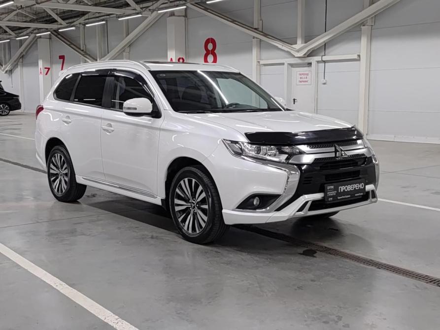Mitsubishi Outlander III Рестайлинг 3 Казань  - изображение 3