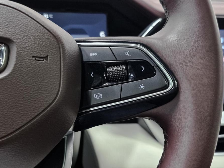 Geely Monjaro I Москва  - изображение 26