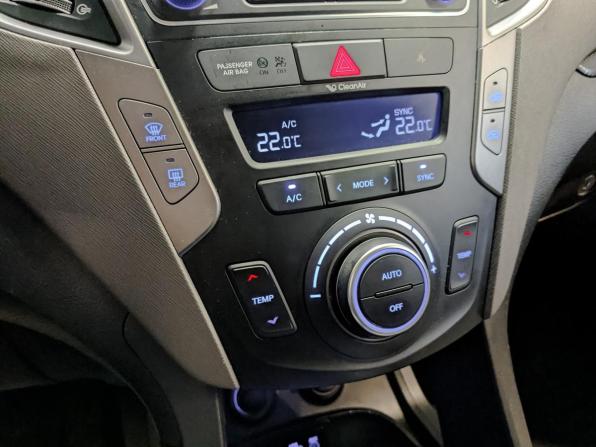Hyundai Santa Fe III Рестайлинг с пробегом 2015 года, цена 1 850 000 рублей, 177421 км, внедорожник, Автокод Объявления