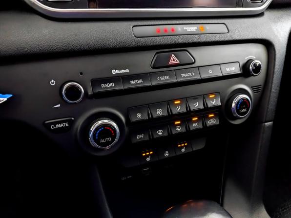 Kia Sportage IV Рестайлинг с пробегом 2021 года, цена 2 199 000 рублей, 112484 км, внедорожник, Автокод Объявления