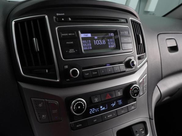 Hyundai Grand Starex I Рестайлинг 2 с пробегом 2018 года, цена 3 869 000 рублей, 90252 км, минивэн, Автокод Объявления