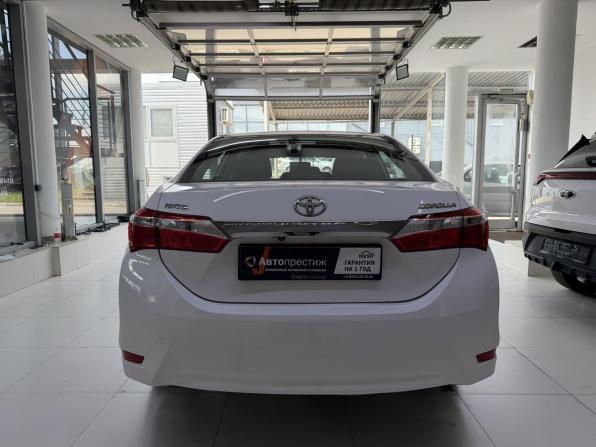 Toyota Corolla XI (E160 E170 E180) с пробегом 2013 года, цена 1 120 000 рублей, 203450 км, седан, Автокод Объявления