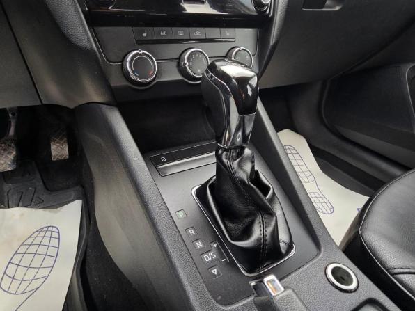 Skoda Octavia III (A7) Рестайлинг с пробегом 2019 года, цена 1 080 000 рублей, 167400 км, лифтбек, Автокод Объявления