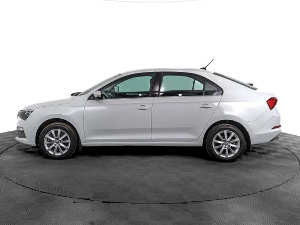 Skoda Rapid II с пробегом 2021 года, цена 1 650 000 рублей, 107109 км, лифтбек, Автокод Объявления