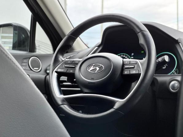 Hyundai Sonata VIII (DN8) с пробегом 2022 года, цена 3 049 000 рублей, 30133 км, седан, Автокод Объявления