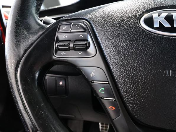 Kia Ceed II с пробегом 2014 года, цена 749 000 рублей, 175959 км, хэтчбек, Автокод Объявления