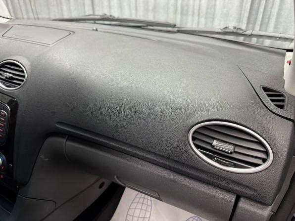 Ford Focus II с пробегом 2007 года, цена 500 000 рублей, 273149 км, седан, Автокод Объявления