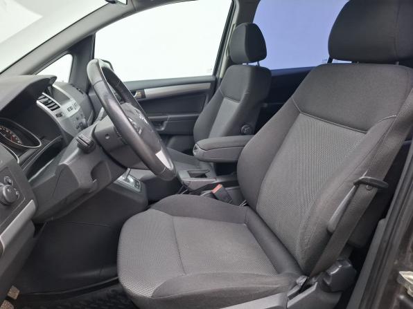 Opel Zafira B Рестайлинг с пробегом 2012 года, цена 700 000 рублей, 140544 км, компактвэн, Автокод Объявления