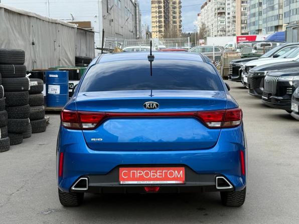 Kia Rio IV Рестайлинг с пробегом 2021 года, цена 1 649 000 рублей, 53000 км, седан, Автокод Объявления